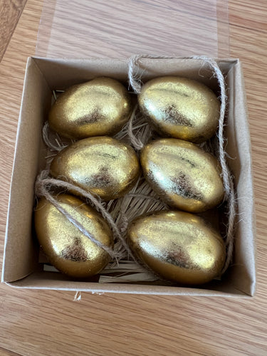 6 Gold Hanging Eggs