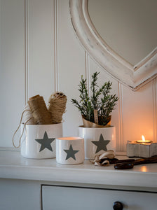 Set of 3 grey star white pots