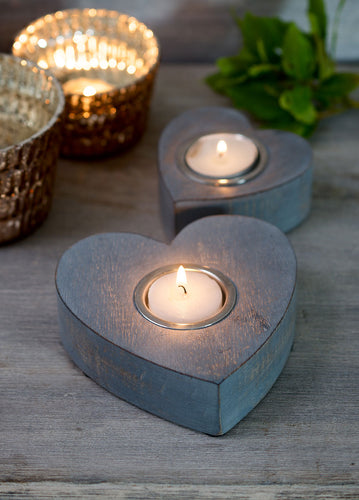 Set of 2 grey heart t-light holders