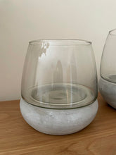 Load image into Gallery viewer, Glass Hurricane Lantern with Concrete Base