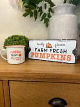 Load image into Gallery viewer, Farm Fresh Pumpkin Sign