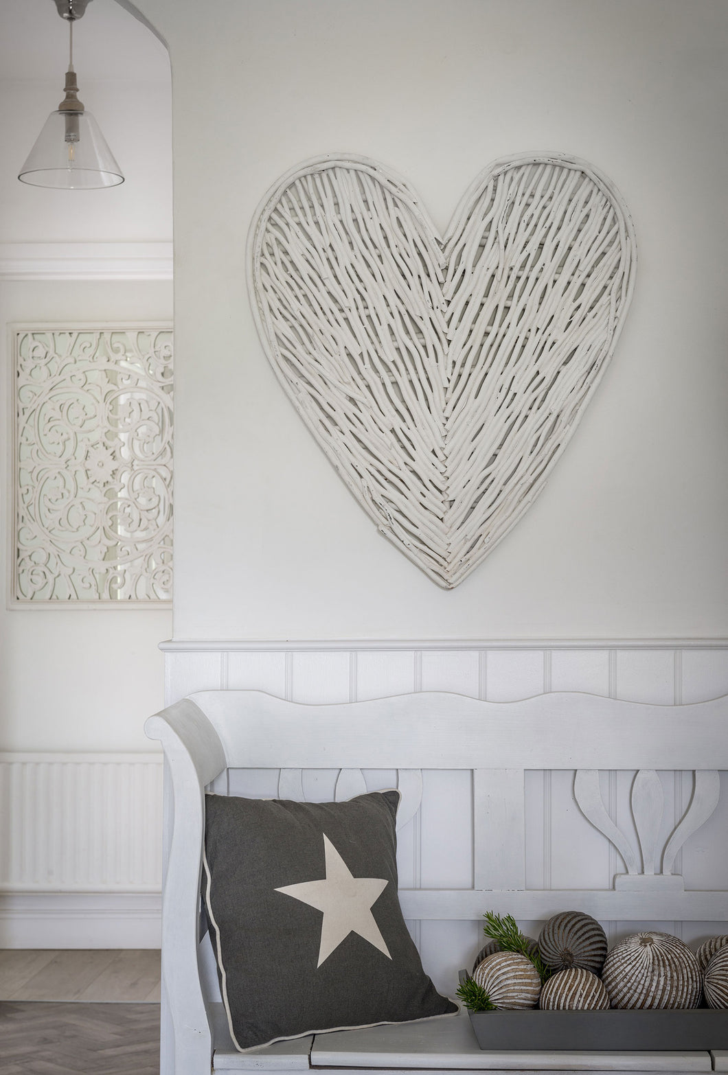 Wicker Heart in White 70cm