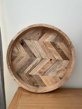 Load image into Gallery viewer, Herringbone circular wooden trays.